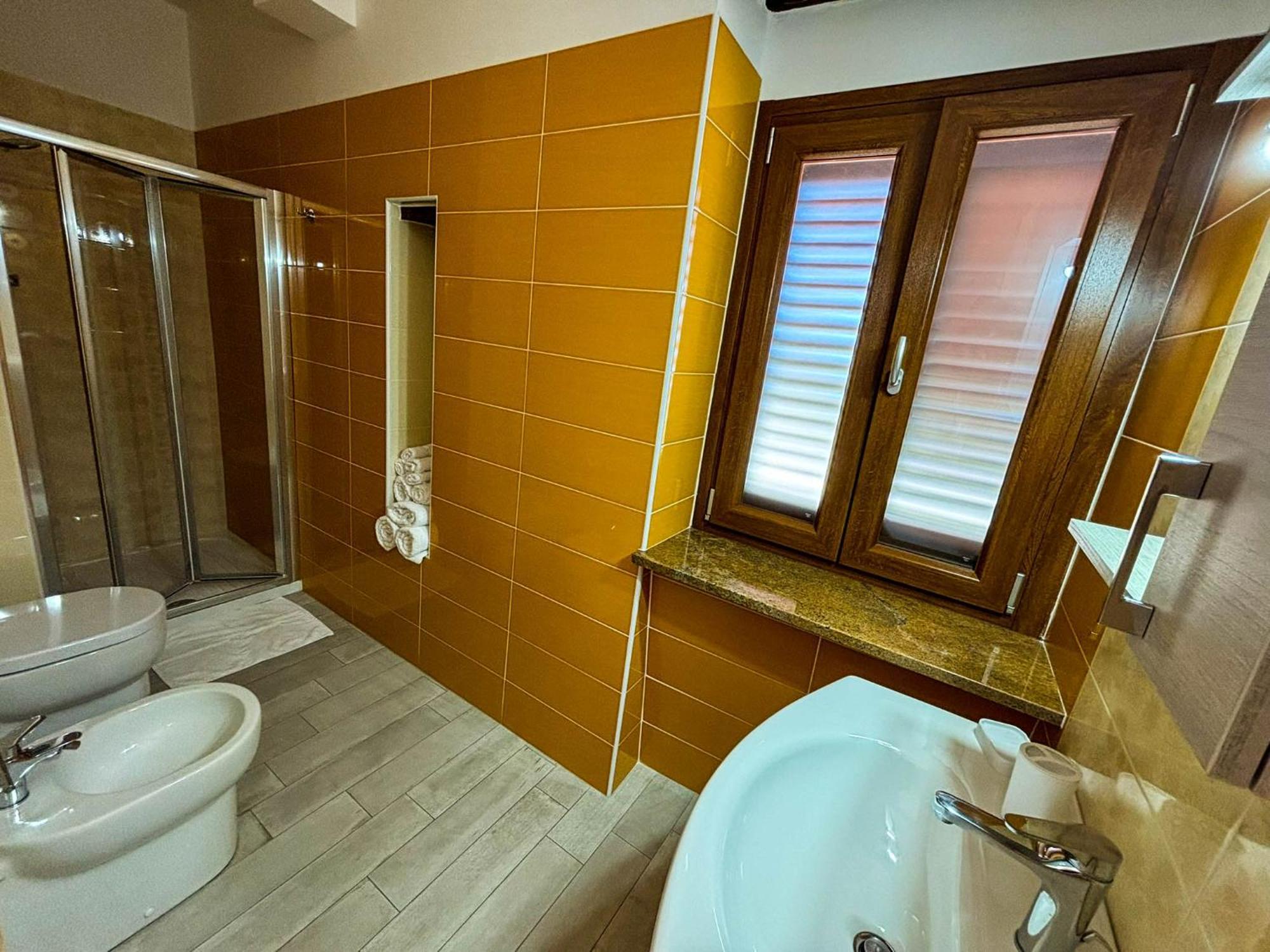 Tramonti D'Oro Bed & Breakfast Caprioli Dış mekan fotoğraf